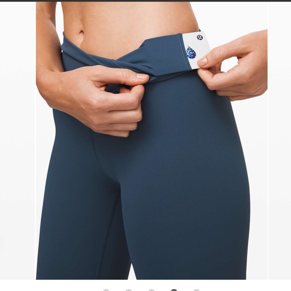 Lululemon Wunder Under Crop (High-Rise) *Full-On Luxtreme 21" Code Blue - Picture 4 of 8